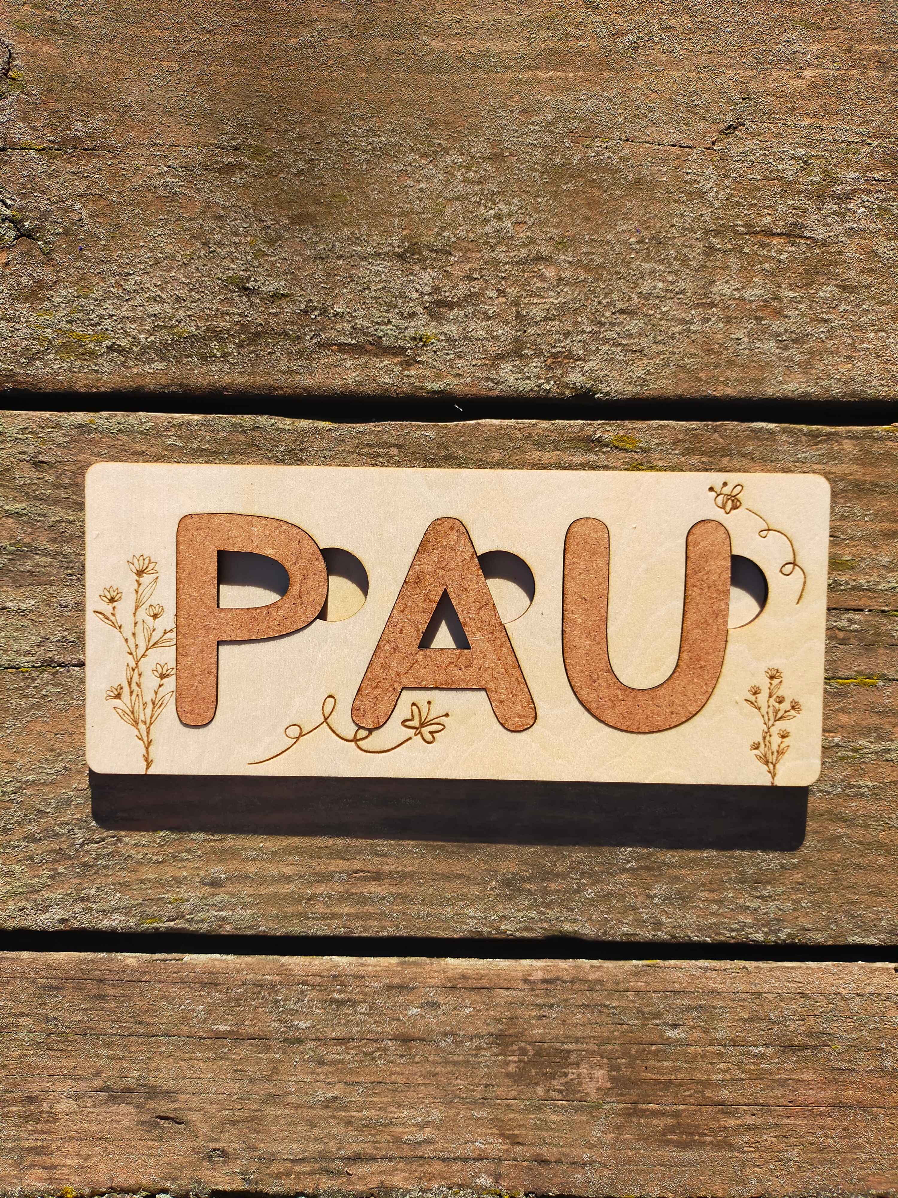 Puzzle de fusta amb el nom de l'infant